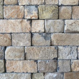 Wall Cladding Basalt - Natural Cleft - Tumbled